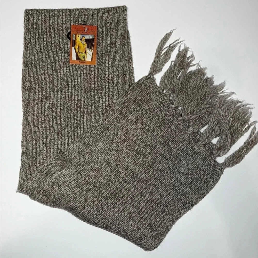 NWT Men’s “The Warmer” Scarf